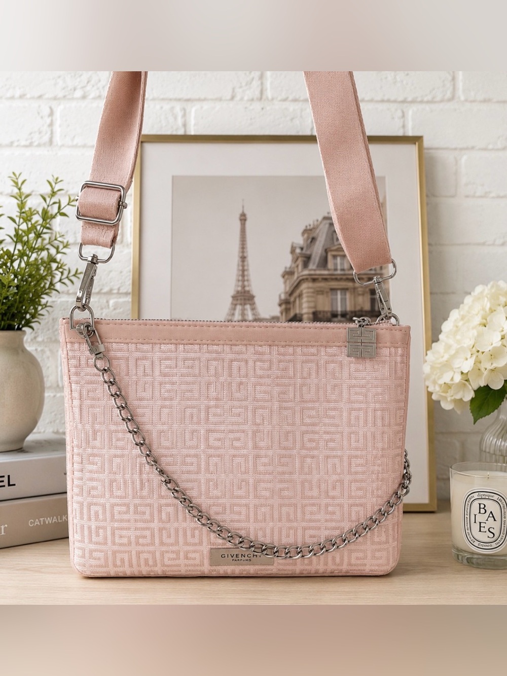 GIVENCHY Parfums bag GWP item